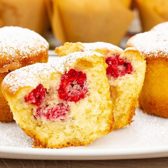 Muffiny z malinami