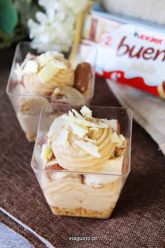 Deser białe Kinder Bueno
