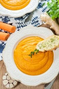 Zupa marchewkowa