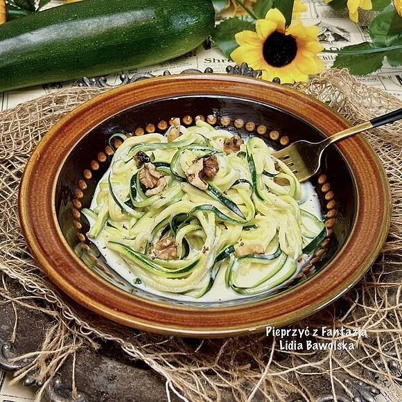 Makaron z cukinii z gorgonzolą i parmezanem