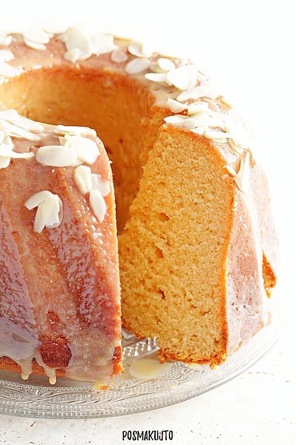 Babka kajmakowa – słodka rozkosz pełna karmelowego smaku