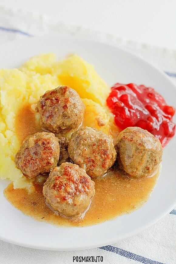 Szwedzkie klopsiki köttbullar