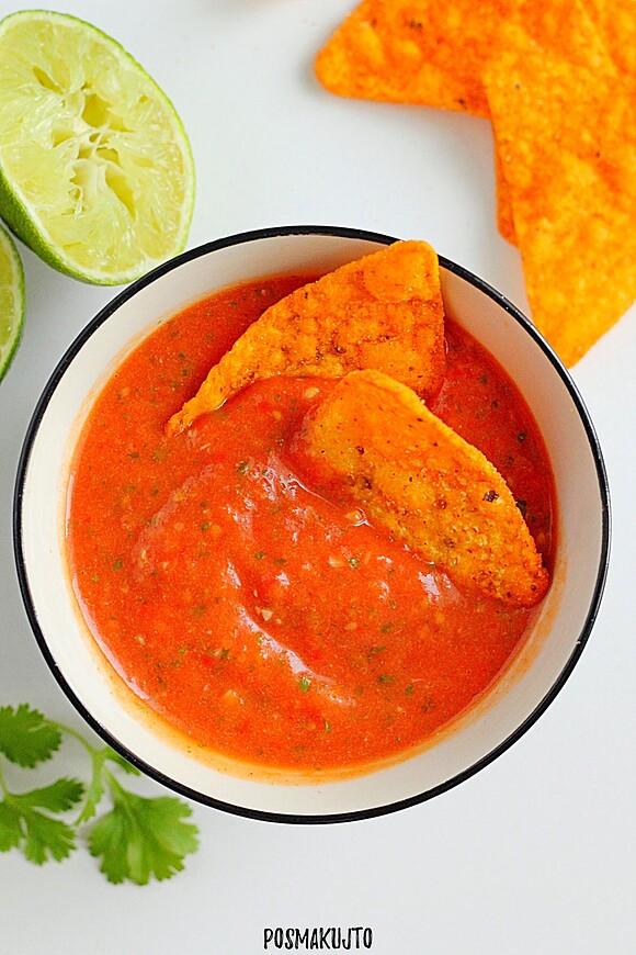 Salsa pico de gallo z pomidorów