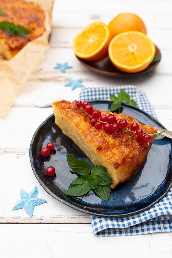 Portokalopita – greckie ciasto pomarańczowe