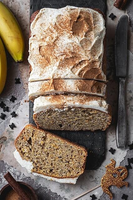 Chlebek marchewkowo-bananowy na palonym maśle