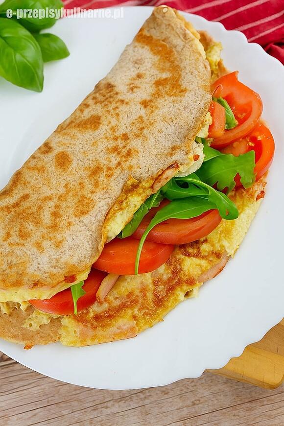 Tortilla śniadaniowa z jajkiem