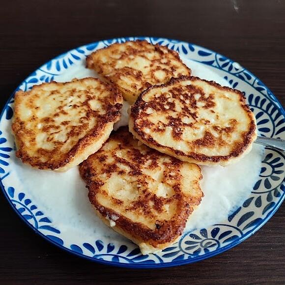 Proteinowe placuszki twarogowe