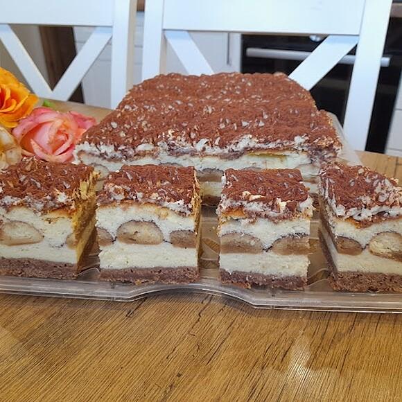 Sernik tiramisu