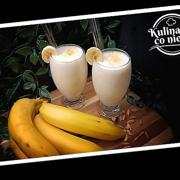Fit banana lassi