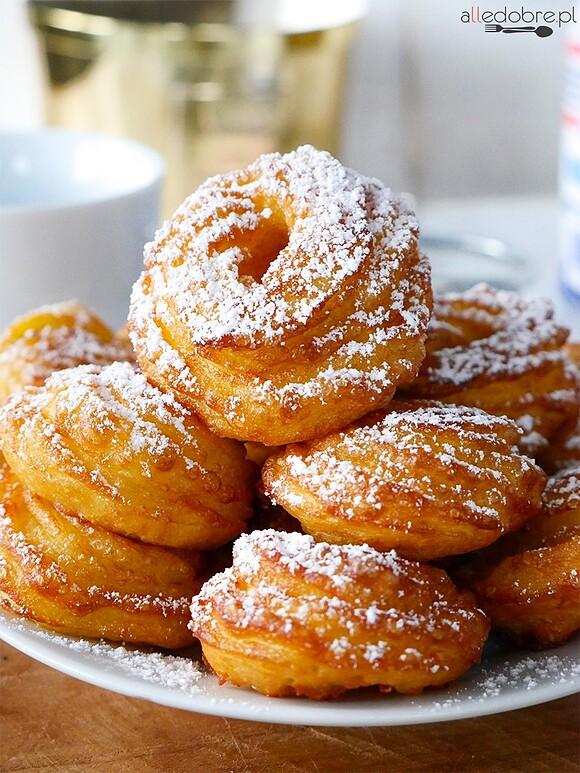Gniazdka - pączki hiszpańskie