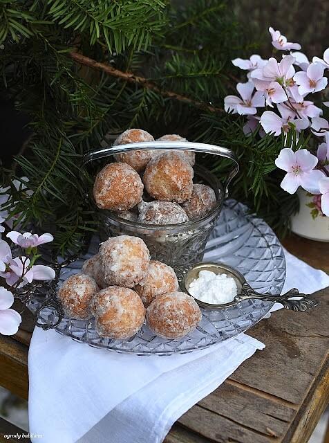 Mini pączki z mascarpone