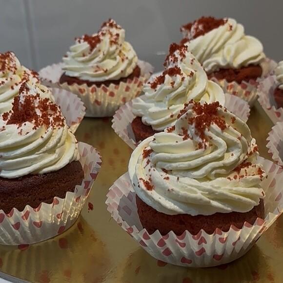 Red velvet babeczki na walentynki