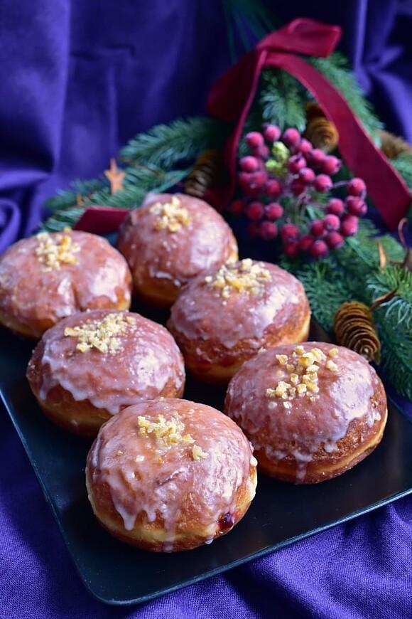 Pączki z ciasta parzonego