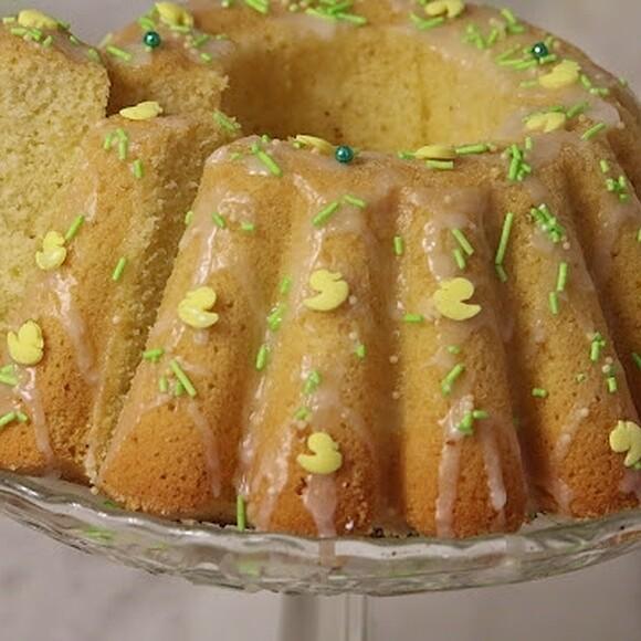 Babka pulchna, wilgotna i długo świeża na Wielkanoc