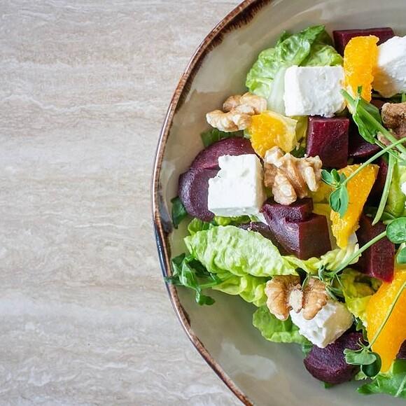 Dieta bez laktozy w cateringu dietetycznym – co warto wiedzieć