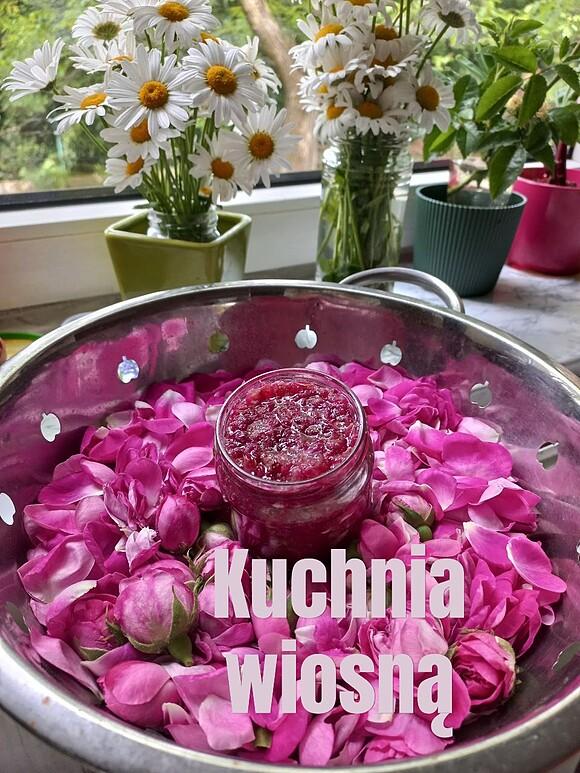 Wiosenne dodatki na stół akcji kulinarnej