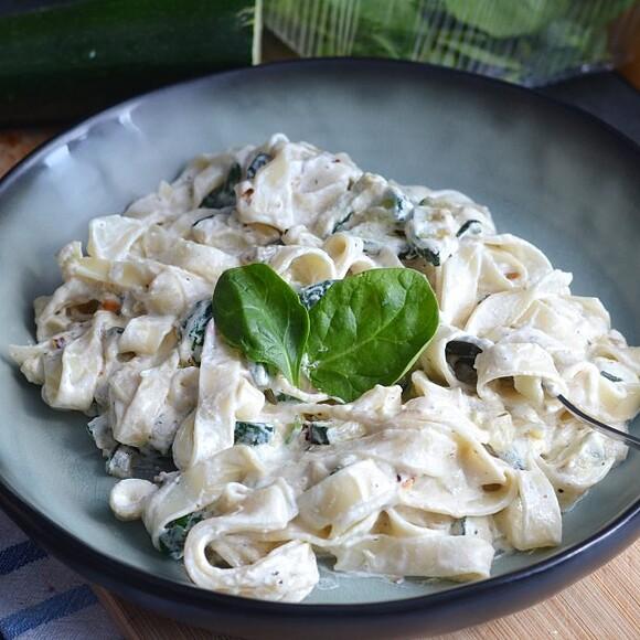 Makaron z cukinią i ricottą