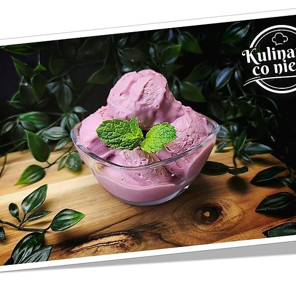 Fit gelato rose velvet z hibiskusem i truskawką (ninja creami)