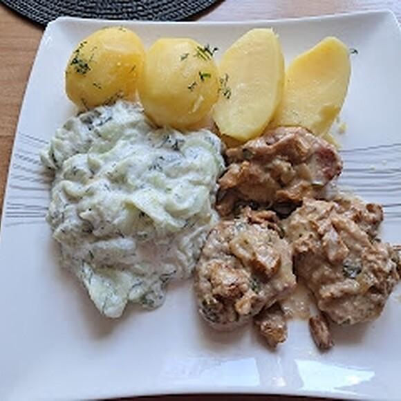 Polędwiczka wieprzowa w sosie kurkowym
